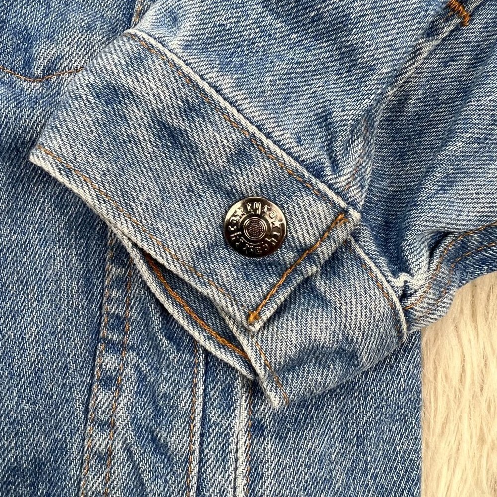 Vintage 90's Planet Mars Yellow Peanut M&M Embossed Denim Jacket - Picture 5 of 8